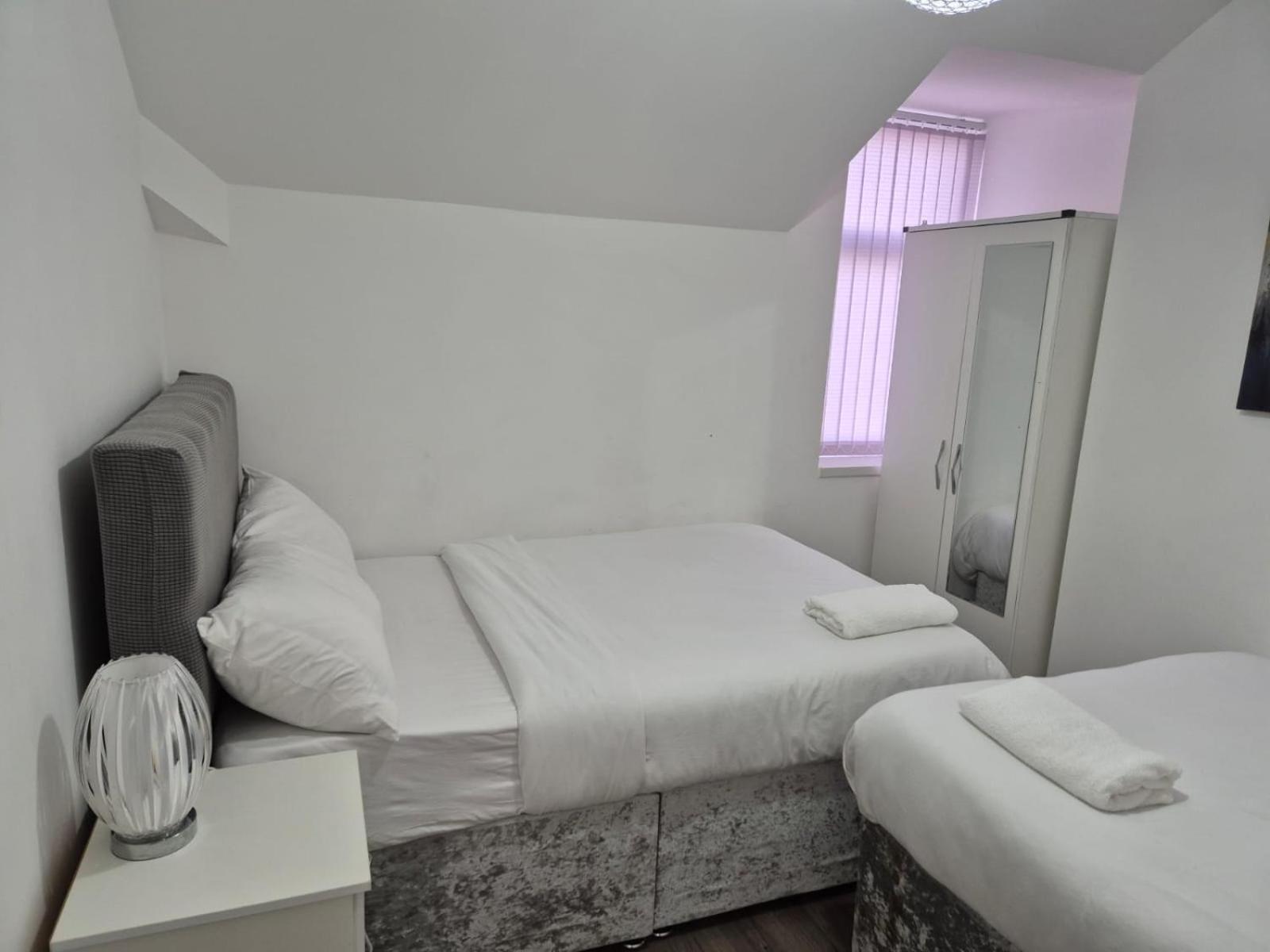 Affordably Elegant Apartments Close To Coop Live, Etihad Stadium And Manchester City Centre Extérieur photo