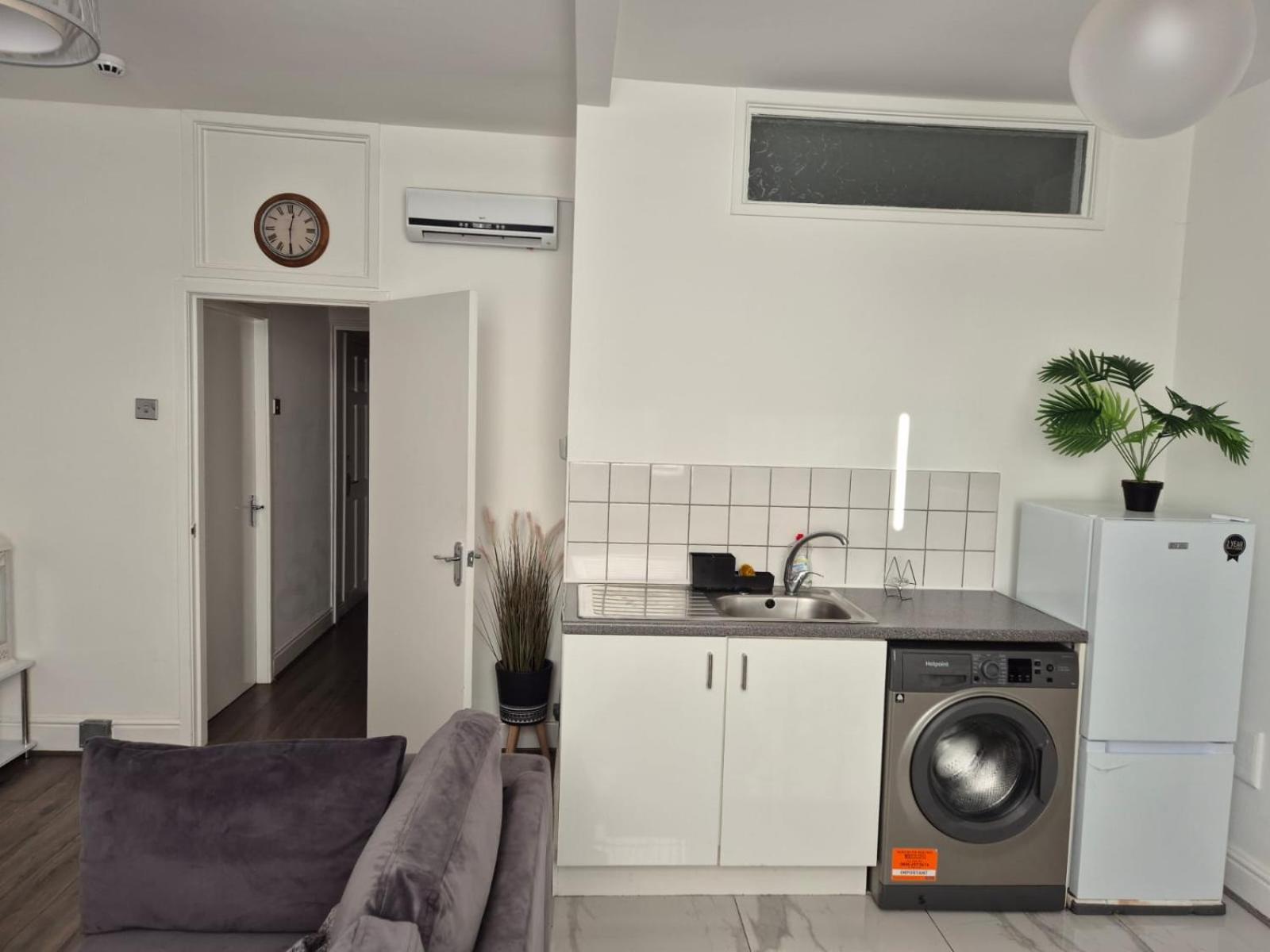Affordably Elegant Apartments Close To Coop Live, Etihad Stadium And Manchester City Centre Extérieur photo