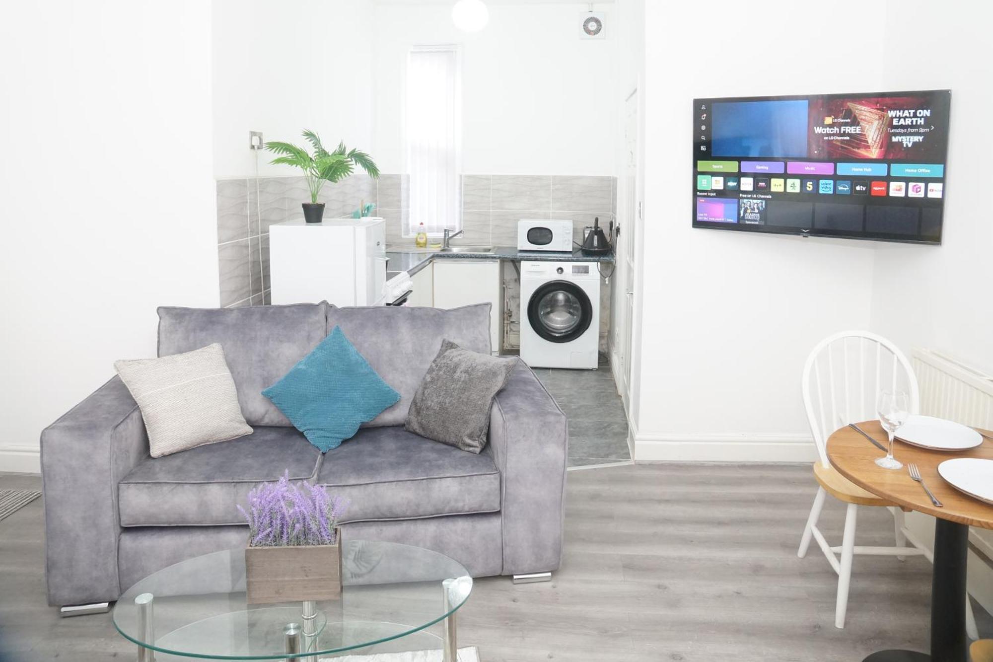 Affordably Elegant Apartments Close To Coop Live, Etihad Stadium And Manchester City Centre Extérieur photo